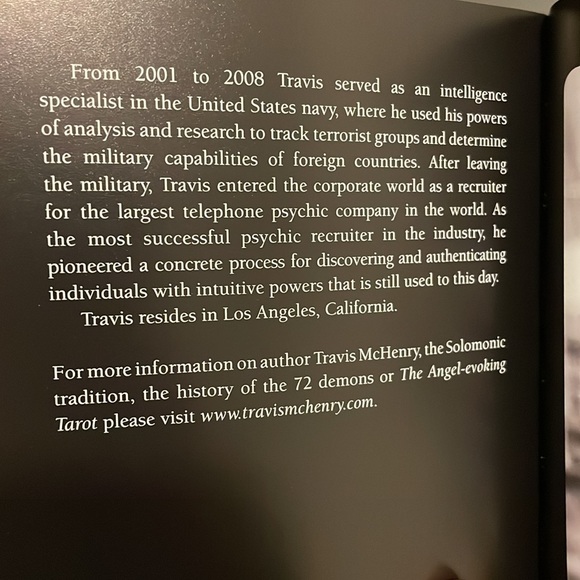 ROCKPOOL Occult Tarot Deck by Travis McHenry - 78 cards and 103 page manual - Picture 5 of 6